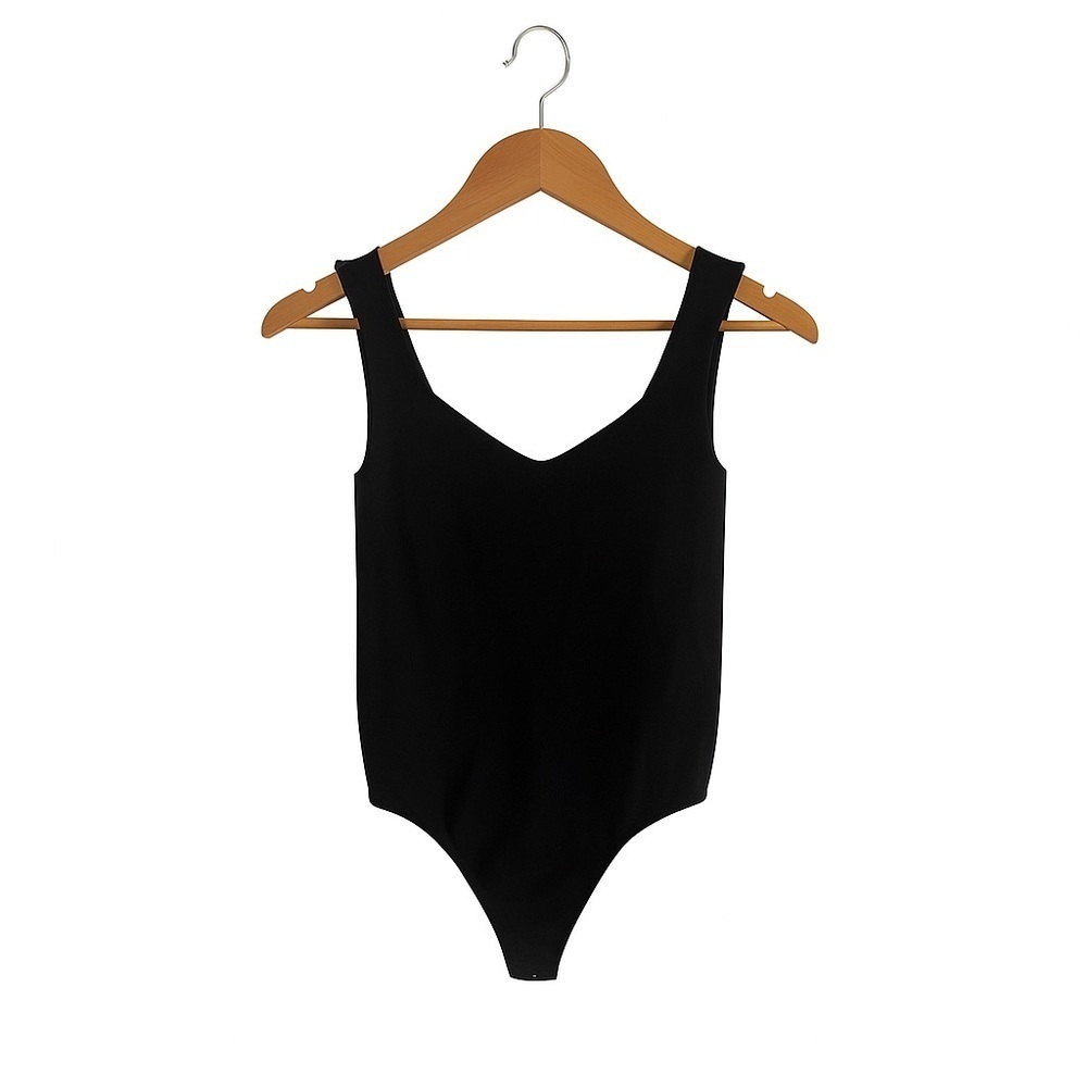 Intimately Free People Black V-Neck Bodysuit M/L – Everyday Essential